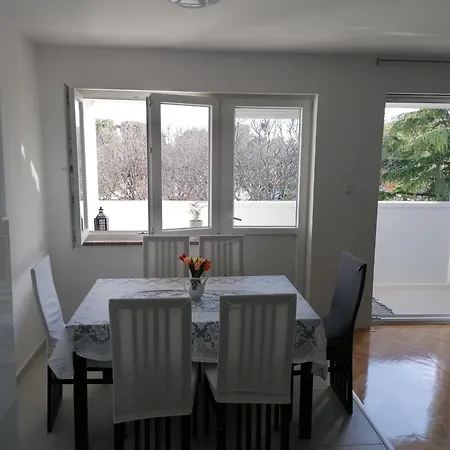 Sunny Spot Apartamento Pula